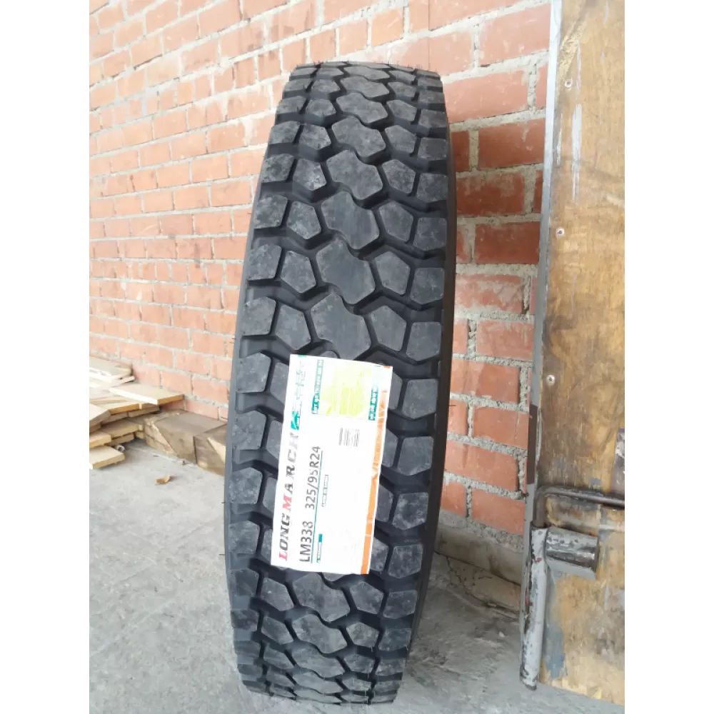 Грузовая шина 325/95 R24 Long March LM-338 22PR в Полевском