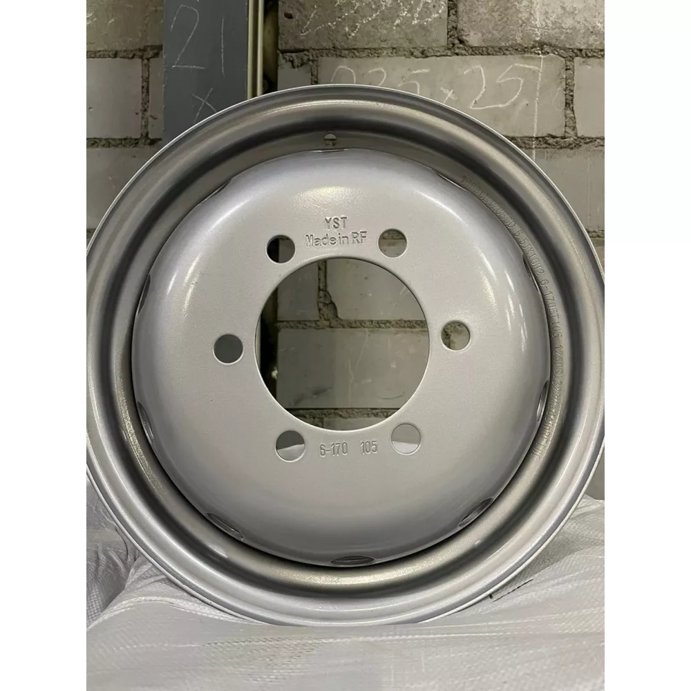 Диск 5,50х16  TREBL ET-105 PCD 6x170 D 130 в Полевском