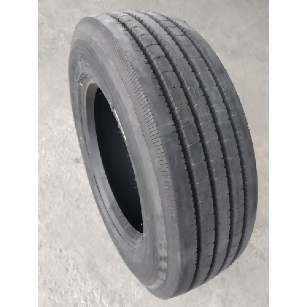 Грузовая шина 245/70 R19,5 Long March LM-216 16PR в Полевском