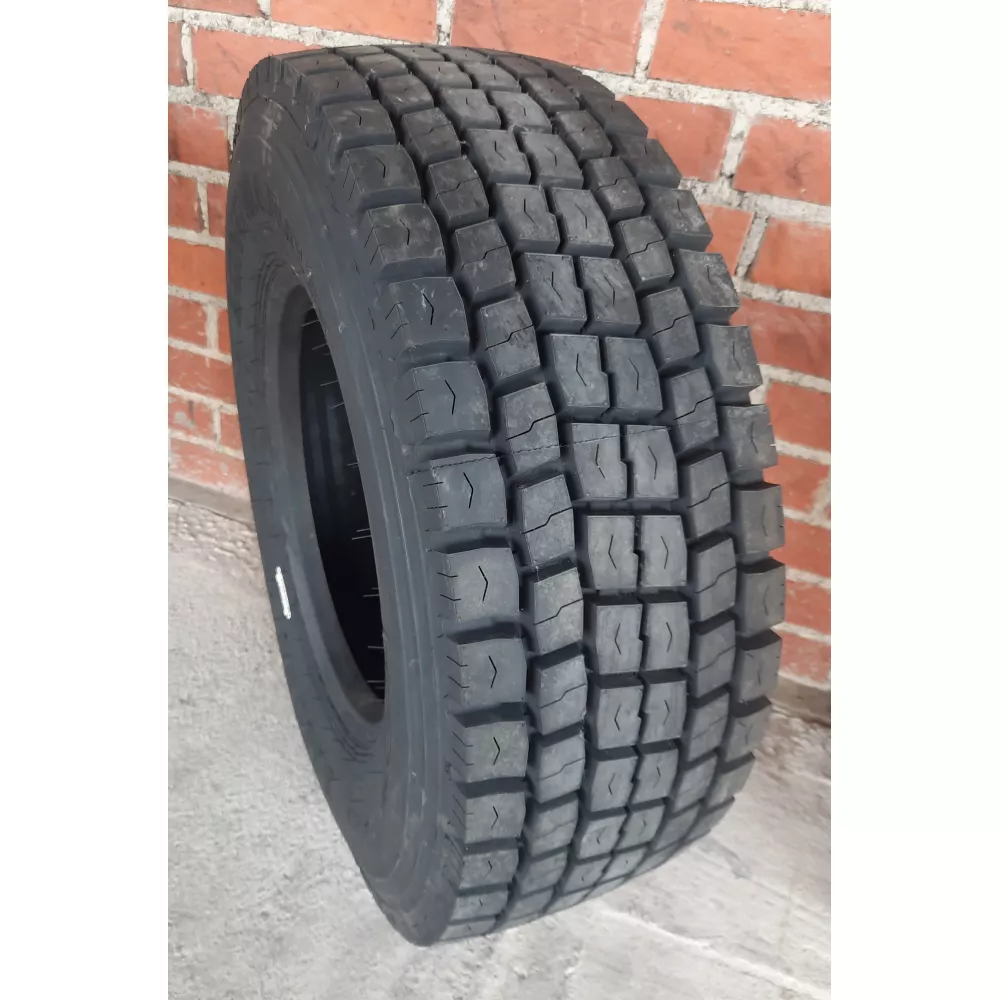 Грузовая шина 305/70 R19,5 Long March LM-329 18PR в Полевском